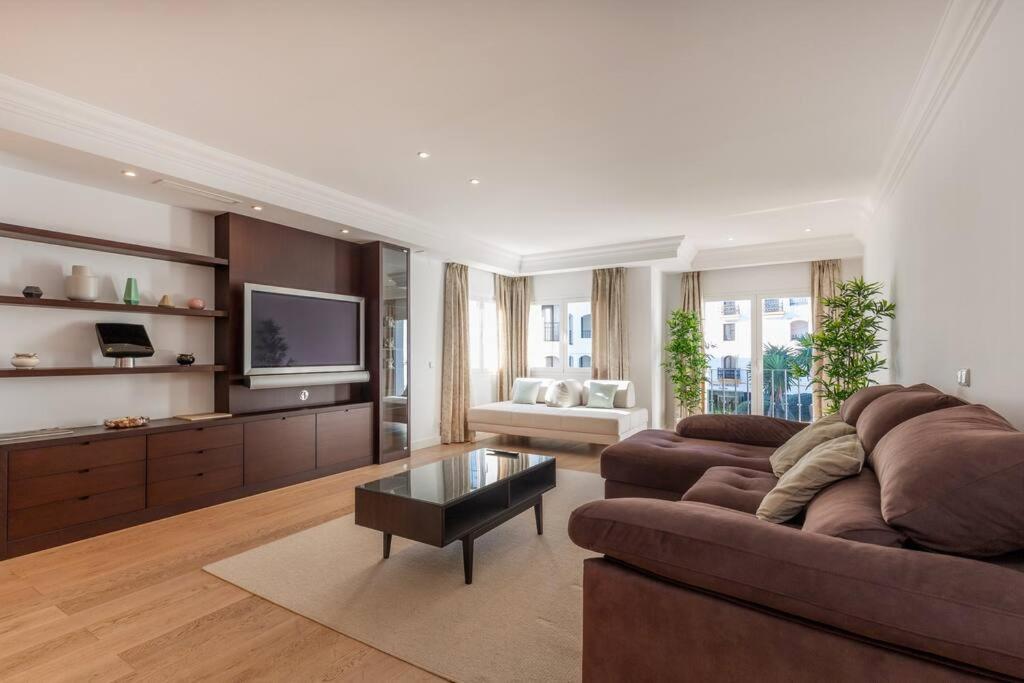 Bright Elegant 3Bdr Apartment In Puerto Banus Marbellac Extérieur photo